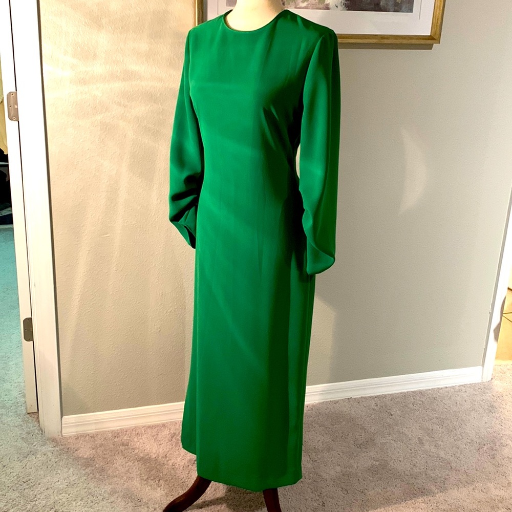 Grass green long puffed sleeved dress